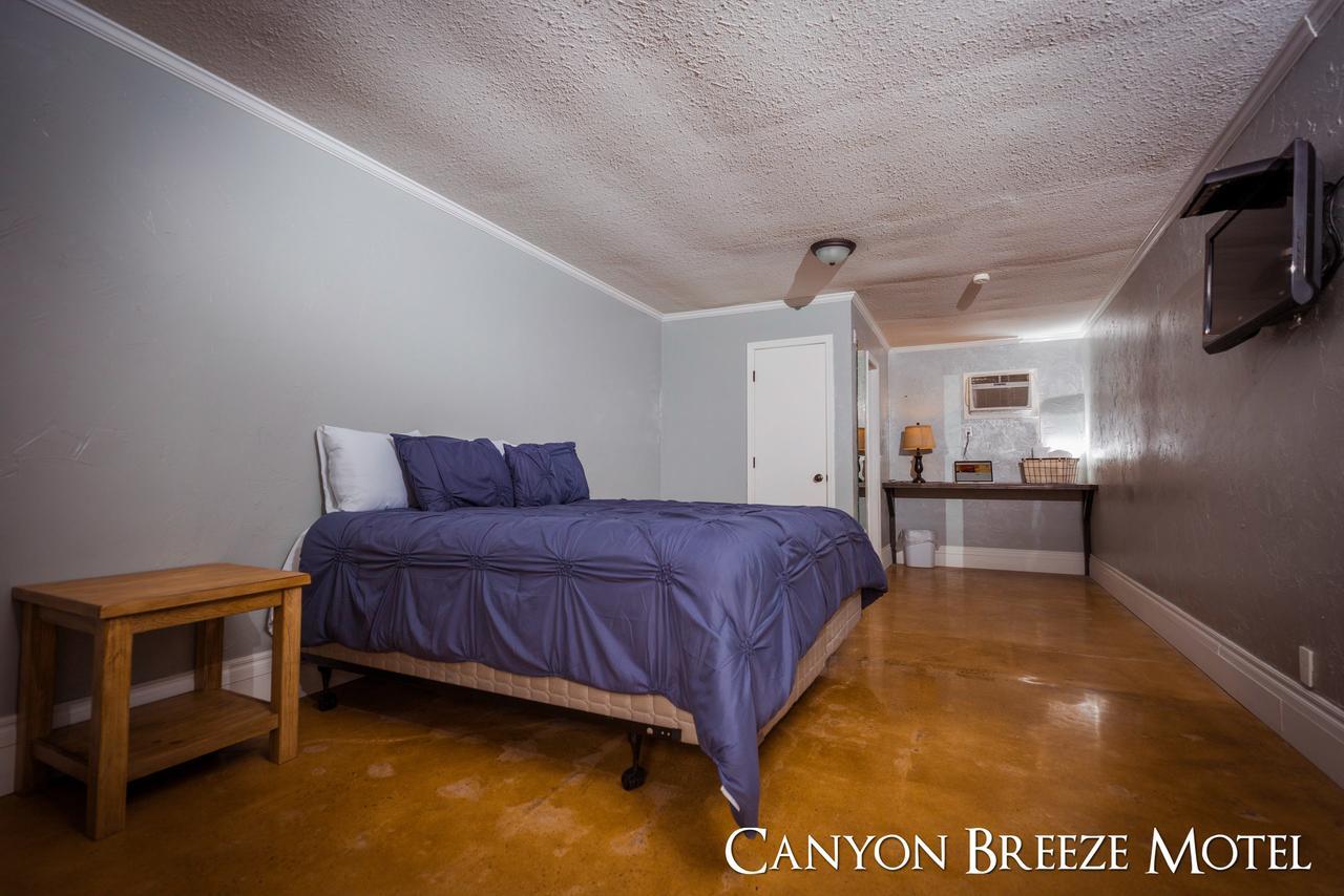 Canyon Breeze Motel Sulphur Exteriér fotografie